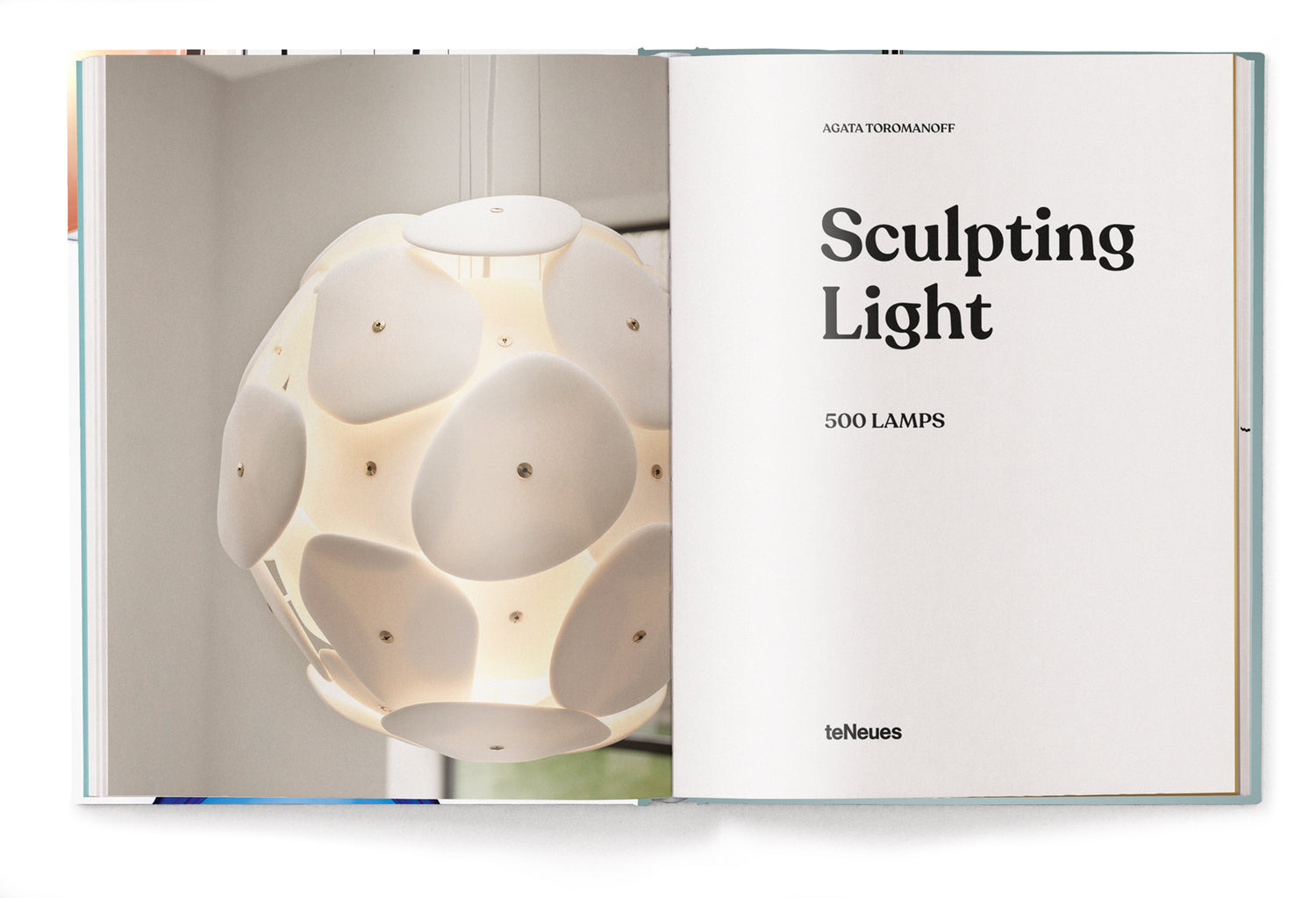 Koffietafelboek Sculpting Light, 500 Lamps van Agata Toromanoff