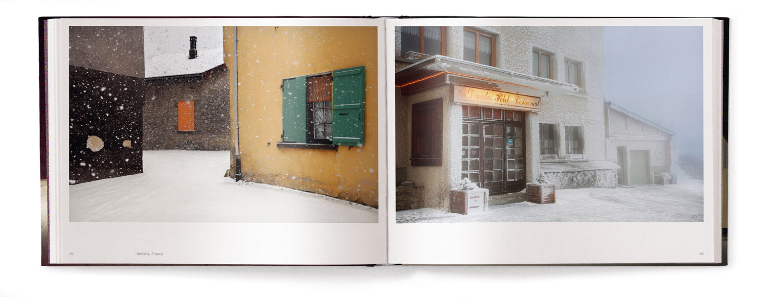 Koffietafelboek Lost, In the Beauty of Bad Weather van Christophe Jacrot