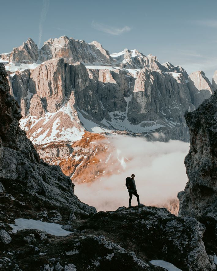 Livre de table basse Évasion, à la découverte des Dolomites Un voyage visuel et des aventures de Guerel Sahin