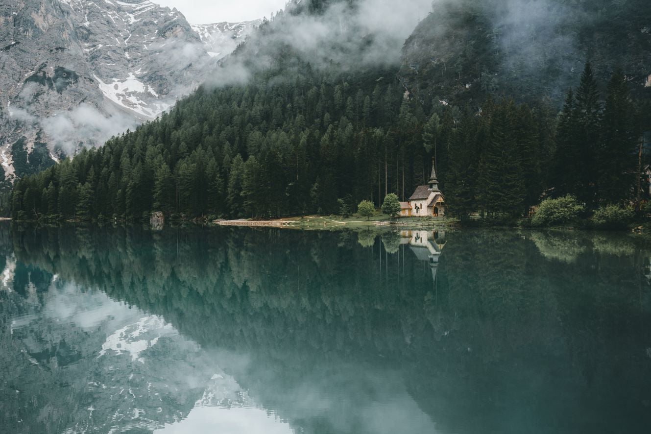 Livre de table basse Évasion, à la découverte des Dolomites Un voyage visuel et des aventures de Guerel Sahin