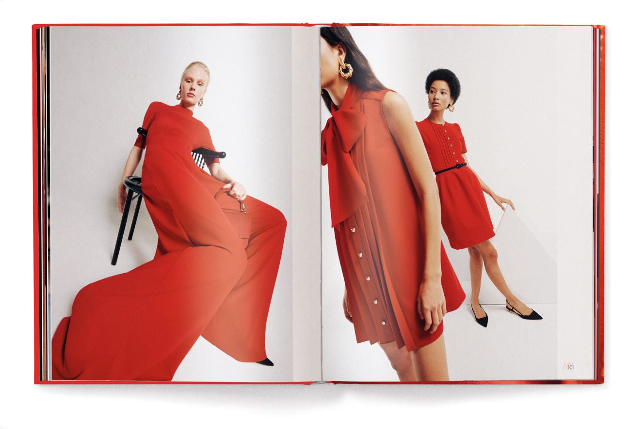 Koffietafelboek The Red Book, Fashion, Styles & Stories van Heide Christiansen & Martin Fraas