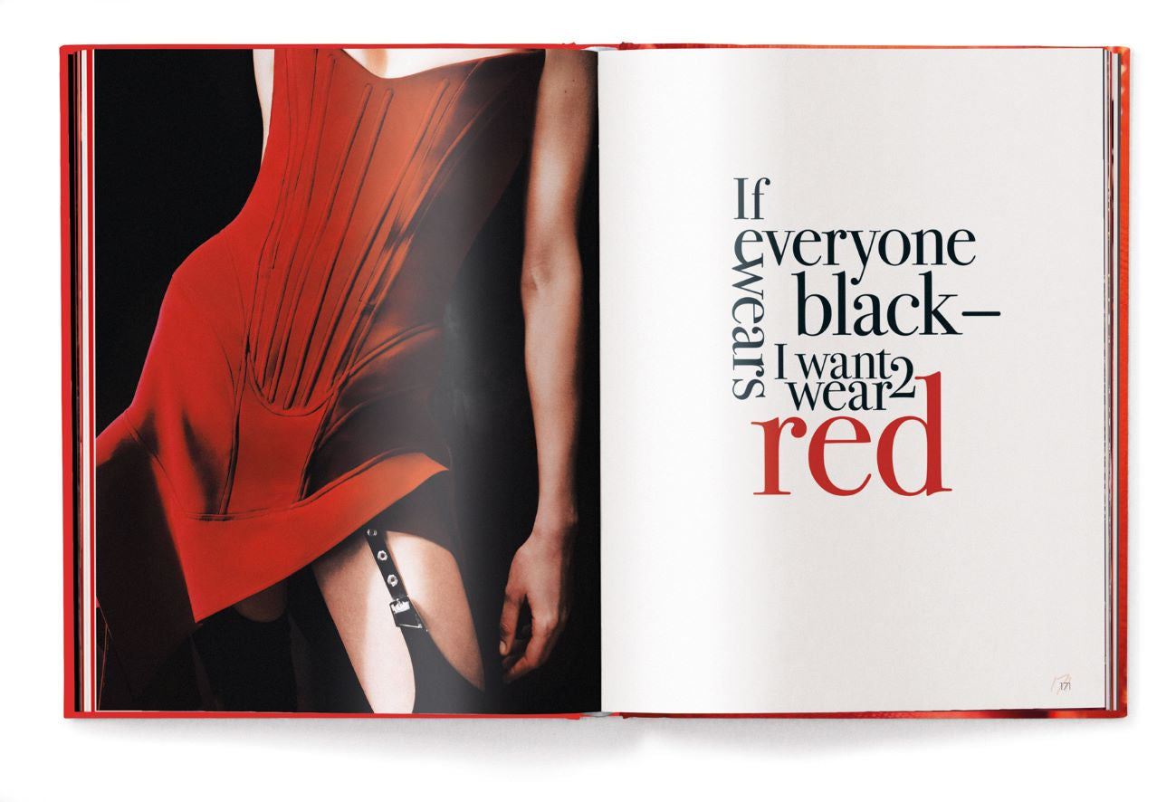 Koffietafelboek The Red Book, Fashion, Styles & Stories van Heide Christiansen & Martin Fraas