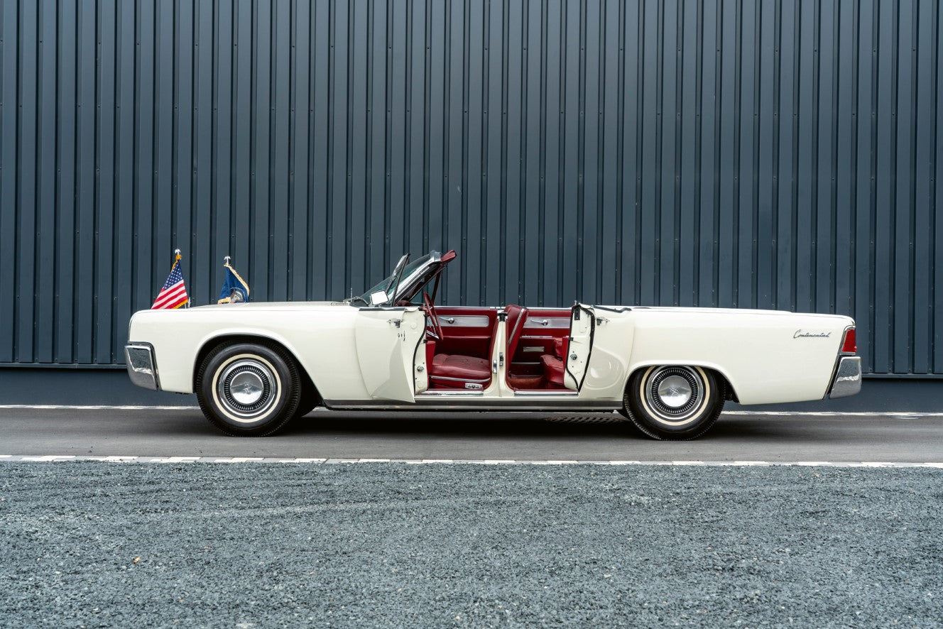 Koffietafelboek Classic Cars Review van Michael Görmann