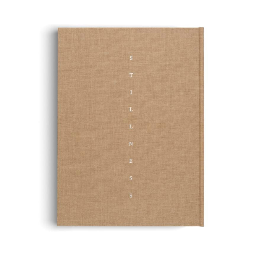 Koffietafelboek Stillness van Gestalten & Norm Architects