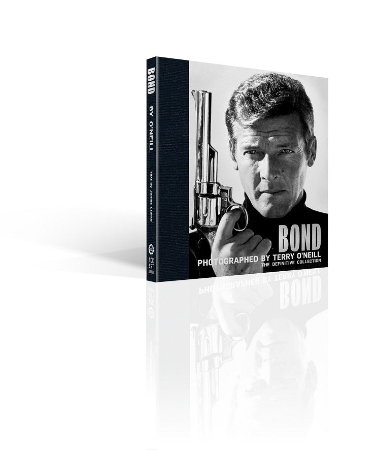 Koffietafelboek Bond: Photographed by Terry O'Neill, The Definitive Collection van Terry O'Neill CBE en James Clarke